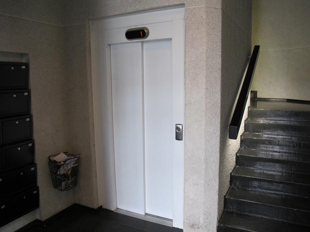 Roseni City Apartment Tallinn Exterior photo