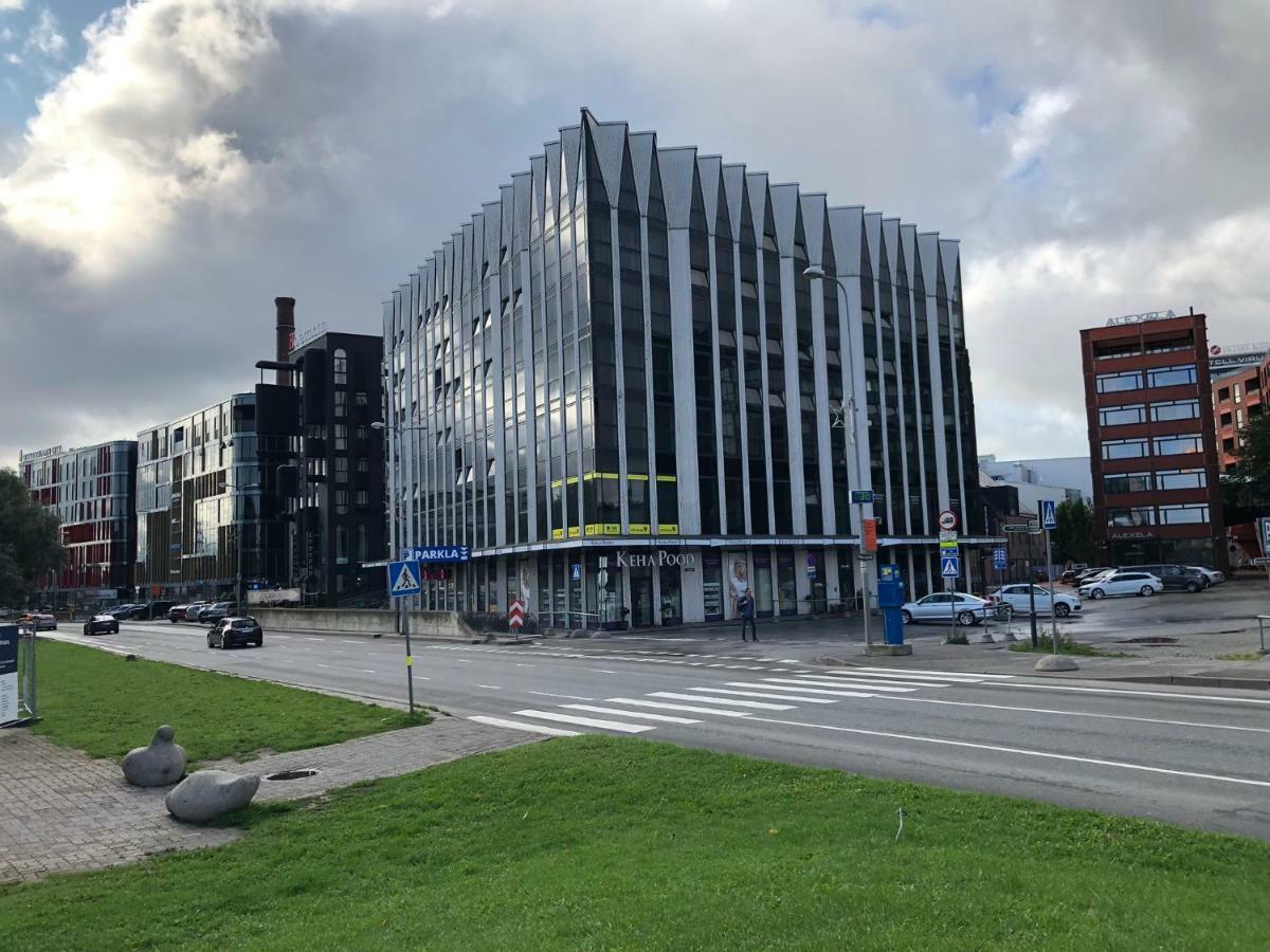 Roseni City Apartment Tallinn Exterior photo